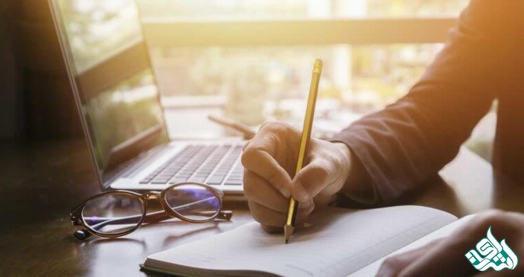 نگارش کتاب